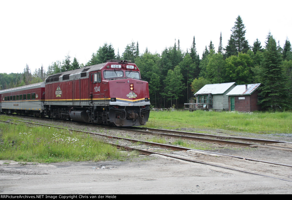 Agawa Canyon Tour Train